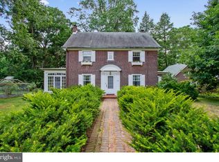 903 S Providence Rd, Wallingford, PA 19086