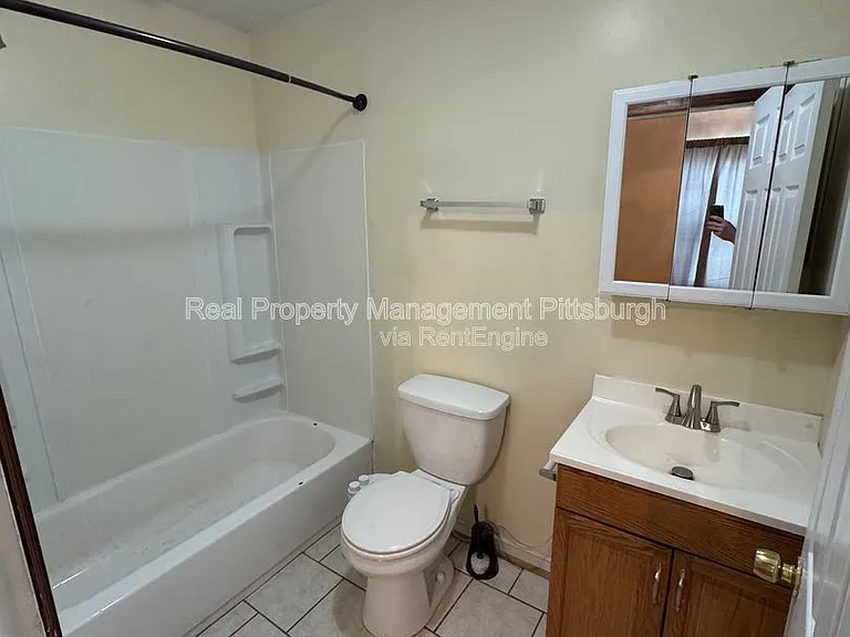 48 Laclede St — Photo 4