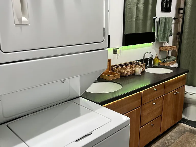 100 Gold Ave SW #303 — Photo 12