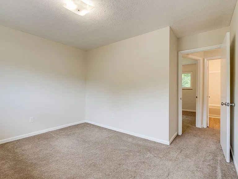 364 Fir St — Photo 11