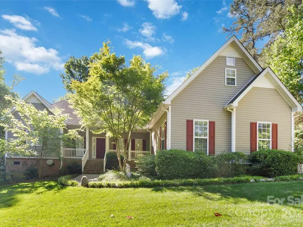 2923 Meadow Creek Ln, Monroe, NC 28110