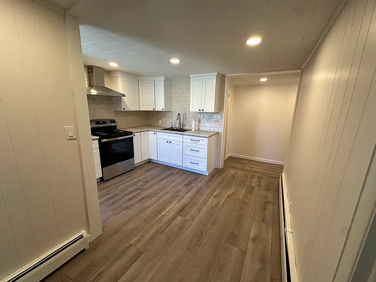 812 Church St — Photo 6