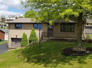 14363 Overholt Dr, North Huntingdon, PA 15642