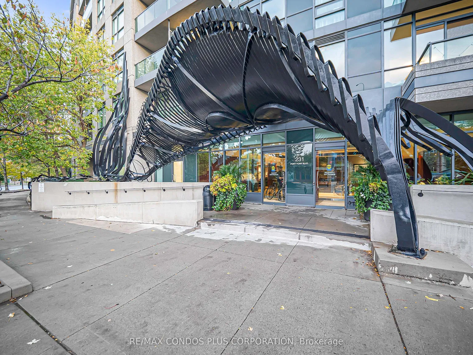 2 bed, $3,300 — Photo 2