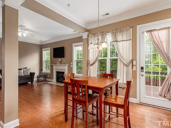3rd image of 1906 Morehead Hill Ct