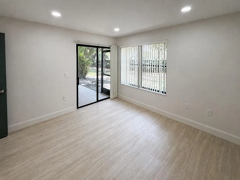 13165 Chadwick Ct #26 — Photo 18