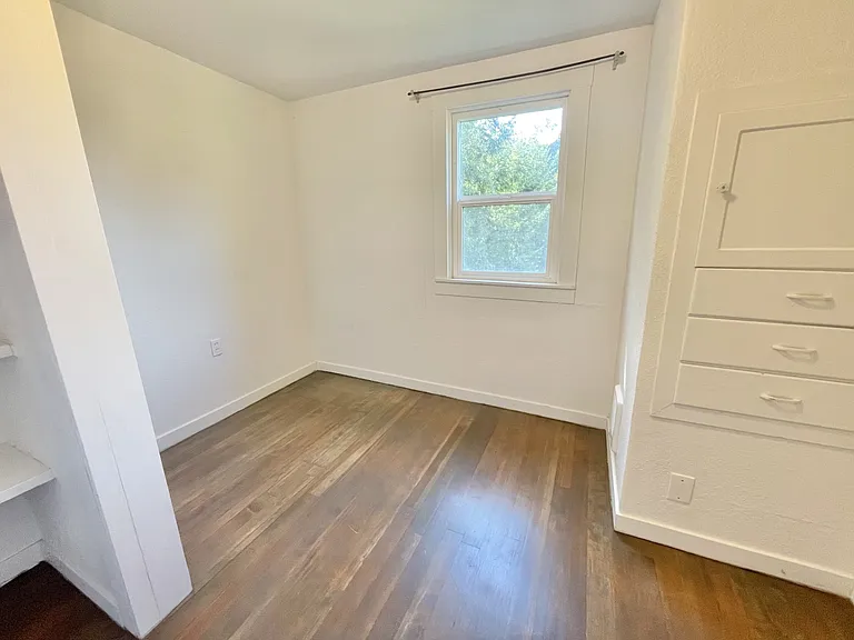 7223 61st Ave SE — Photo 38