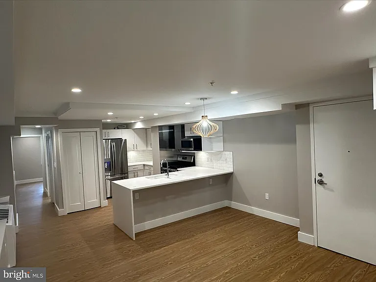 815 King St #3D — Photo 7