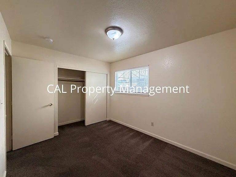 1059 N Sanborn Rd — Photo 13