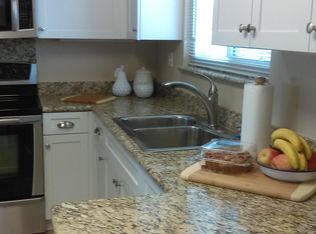 151 Surf Way #19, Monterey, CA 93940