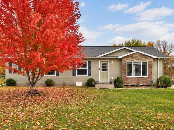 32229 243rd St, Pierz, MN 56364