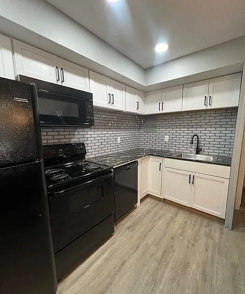 401 Smith St #C1 — Photo 2