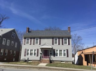 122 1/2 High St, Greenfield, MA 01301