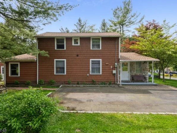 202 5Th St, Green Brook Twp., NJ 08812
