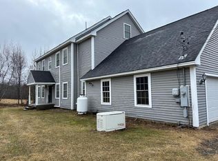 11 City View Dr, Holden, ME 04429