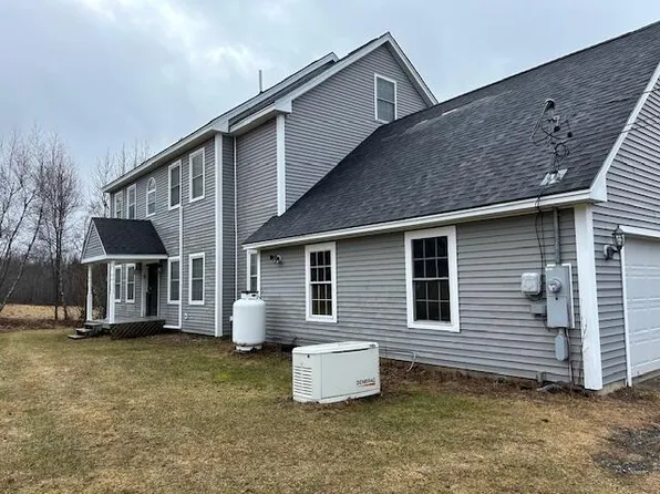 11 City View Drive, Holden, ME 04429