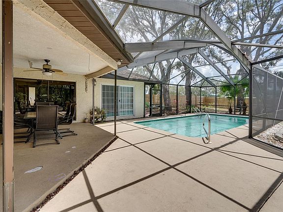 4th image of 7110 San Lucas Ct