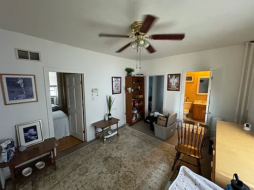 1660 N Warren Ave #1 Photo 1