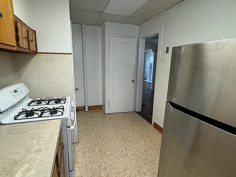 1270 President St #1 — Photo 13