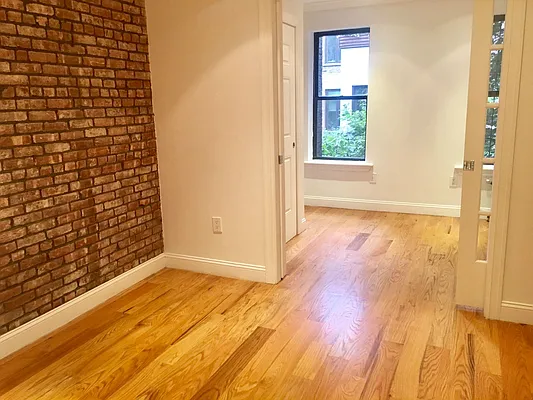 Rented by Keller Williams NYC | media 15