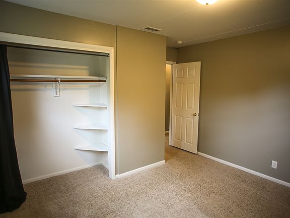 5th image of 2501 Edgelea Dr