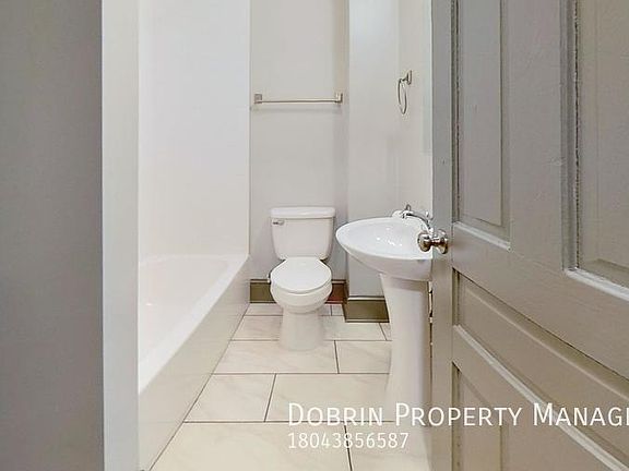 3rd image of 1109 W Leigh St