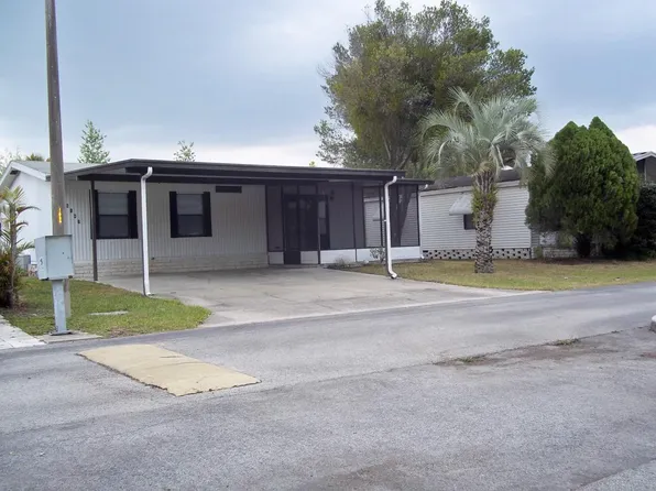 36147 Primrose Ln, Zephyrhills, FL 33541