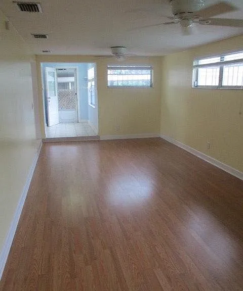 3003 W North B St — Photo 8