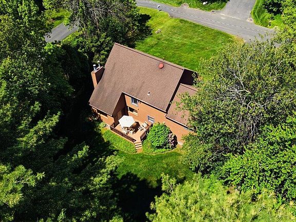 2nd image of 908 Mohegan Road
