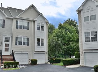 235 Terrace Lake Dr, Butler, NJ 07405