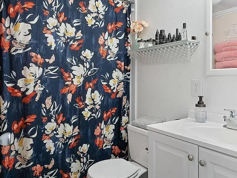 402 Snow Ave — Photo 6