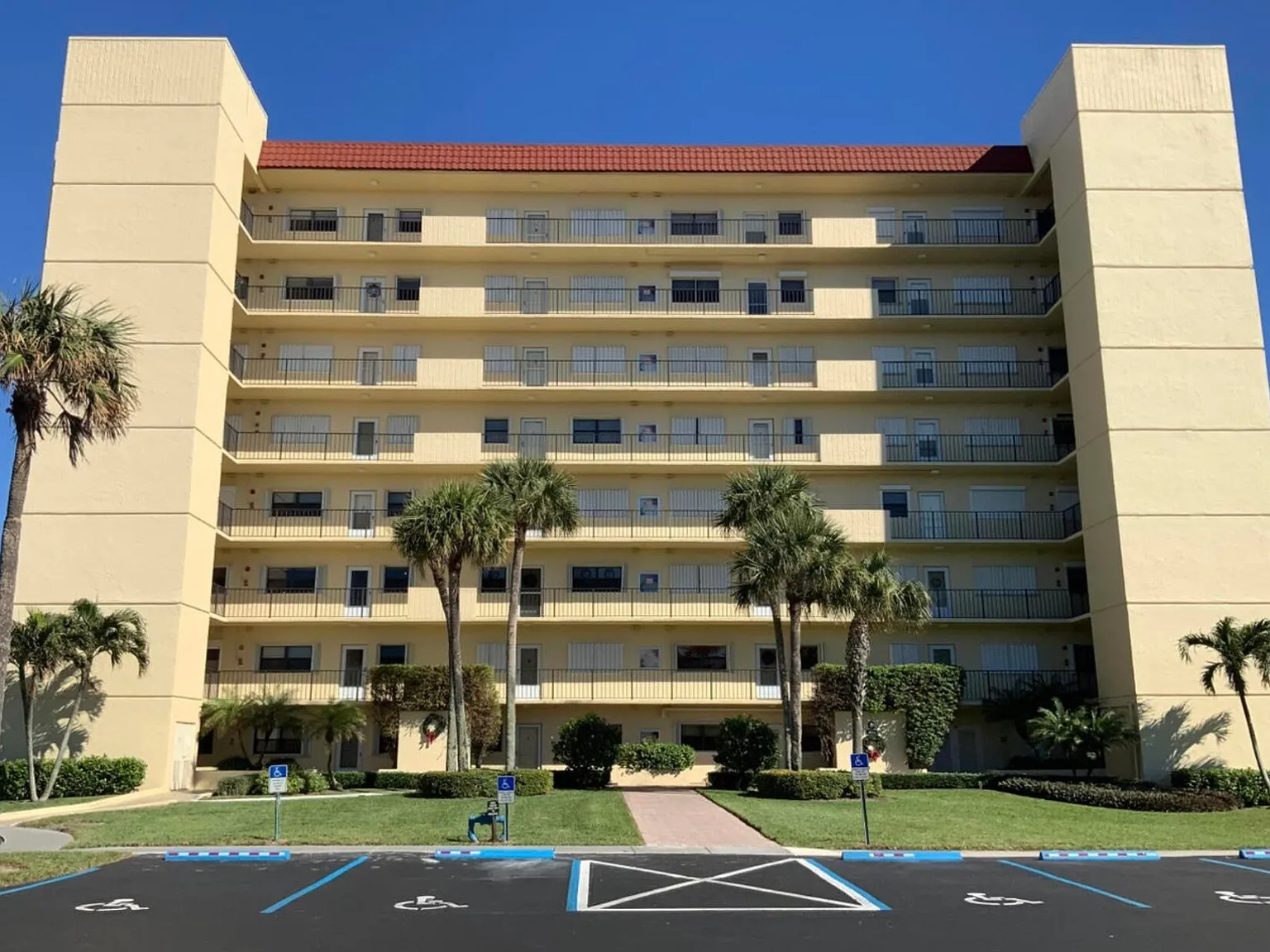 2 bed, 2.0 bath, 1113 sqft, $3,500 — Photo 1