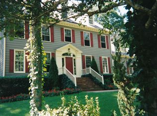 5712 Maple Brook Dr, Midlothian, VA 23112