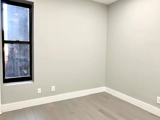 Rented by Green Leaf Management, LLC | media 8