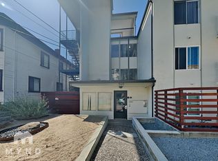 240 Athol Ave #302, Oakland, CA 94606