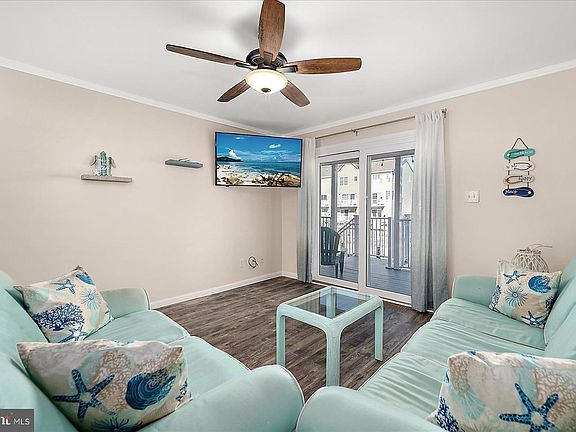 5th image of 606 Dory Rd Unit 104