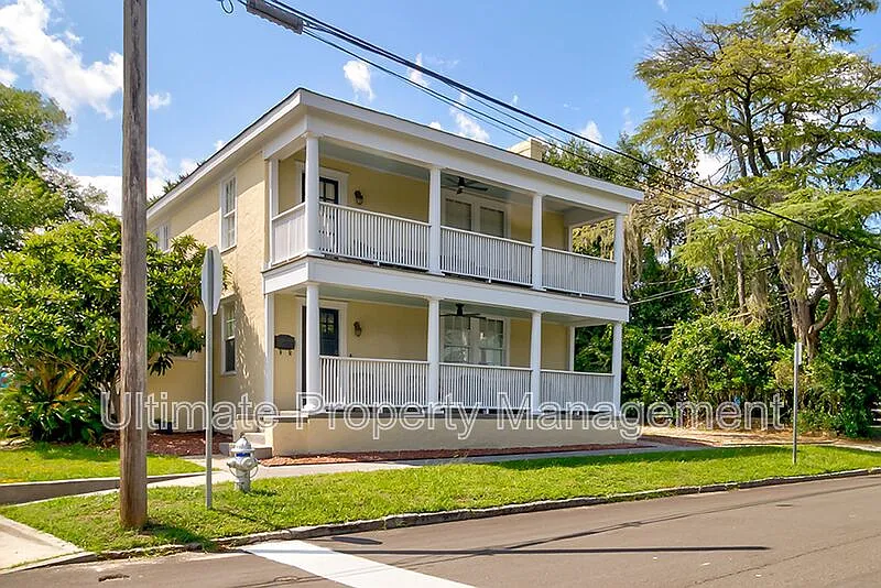 2 bed, 1.0 bath, 1553 sqft, $2,495 — Photo 1