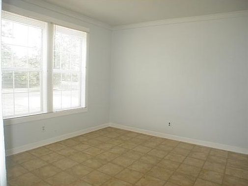 2nd image of 1420 Fullilove Dr