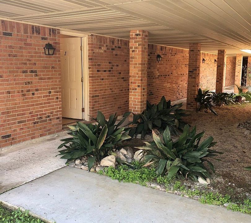 1st image of 5 Lurline Dr APT J