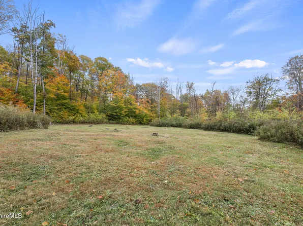 301 Cascade St, Pittsfield, MA 01201