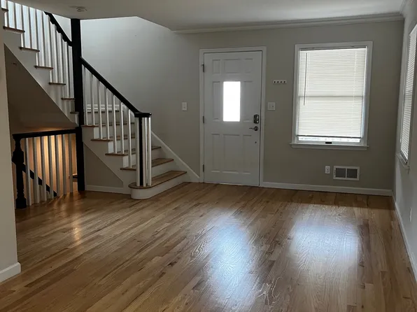 124 Valley Rd, Montclair, NJ