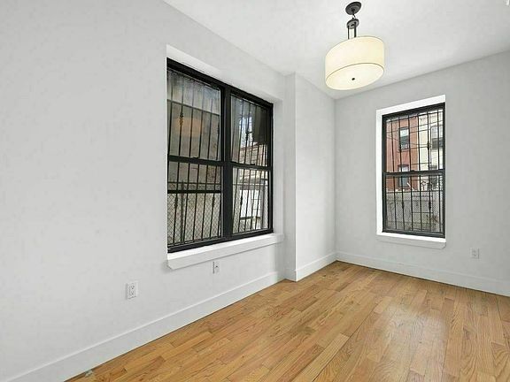 4th image of 1340 Hancock St #3RR