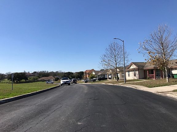 5th image of 2919 S Rosary St
