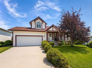9337 N Berge Dr, Grande Cache, AB T0E 0Y0
