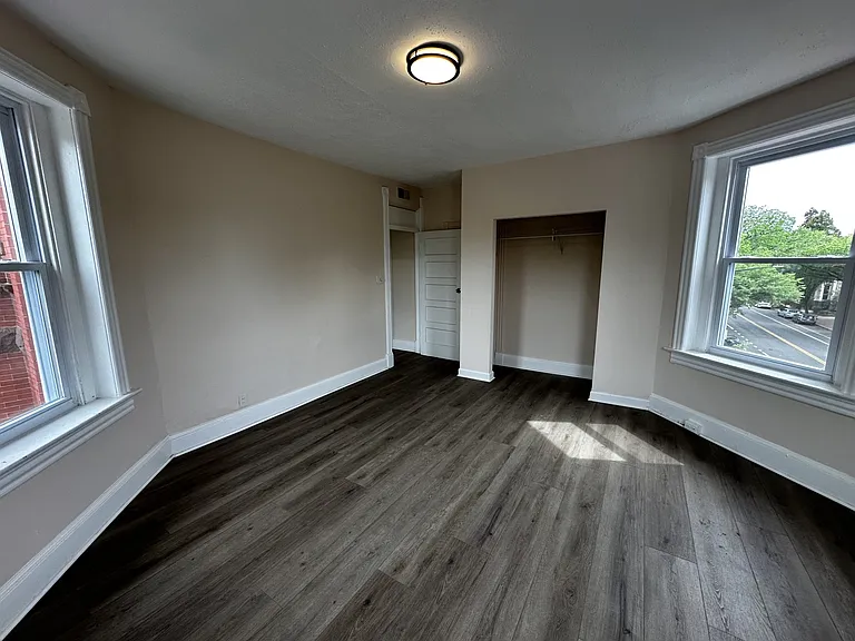 1101 E Capitol St SE #3 — Photo 6