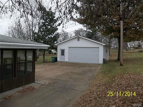 2nd image of 3116 Dillon Dr