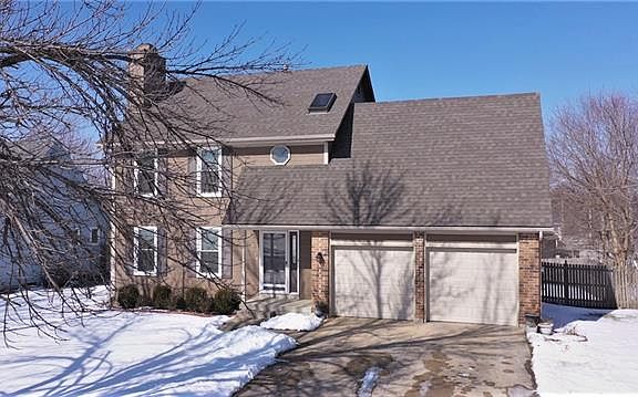3rd image of 6138 W 158th St