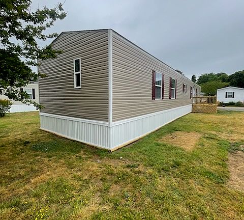 2nd image of 3347 Willow Ln