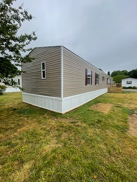 Building Photo - 3347 Willow Ln