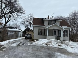 28775 Old Towne Rd, Chisago City, MN 55013